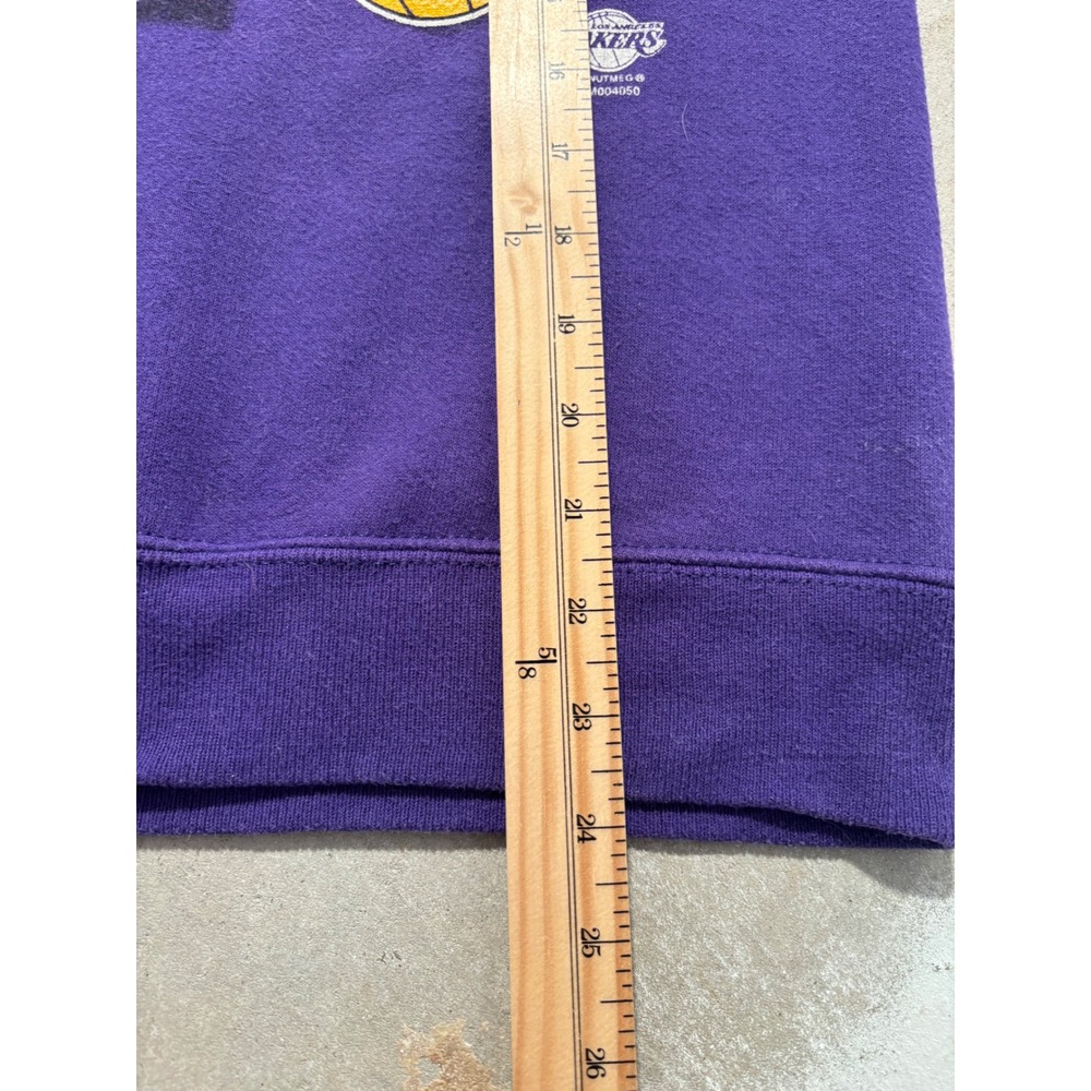 Vintage Lee Sport Los Angeles Lakers Sweatshirt Mens L Purple NBA Made in USA - Picture 4 of 4